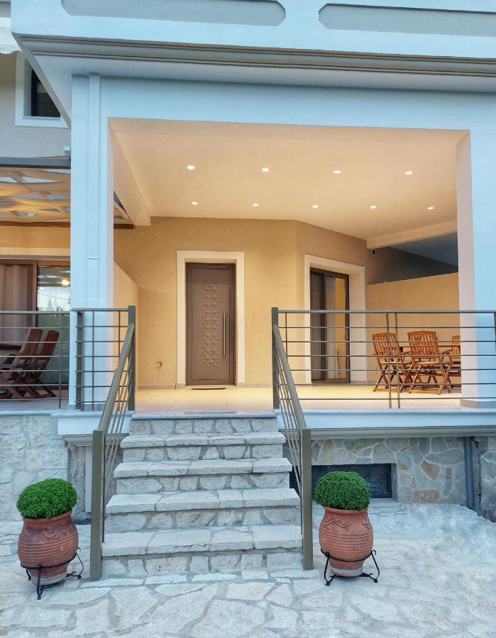 Phoenix Apartments Parga Bagian luar foto